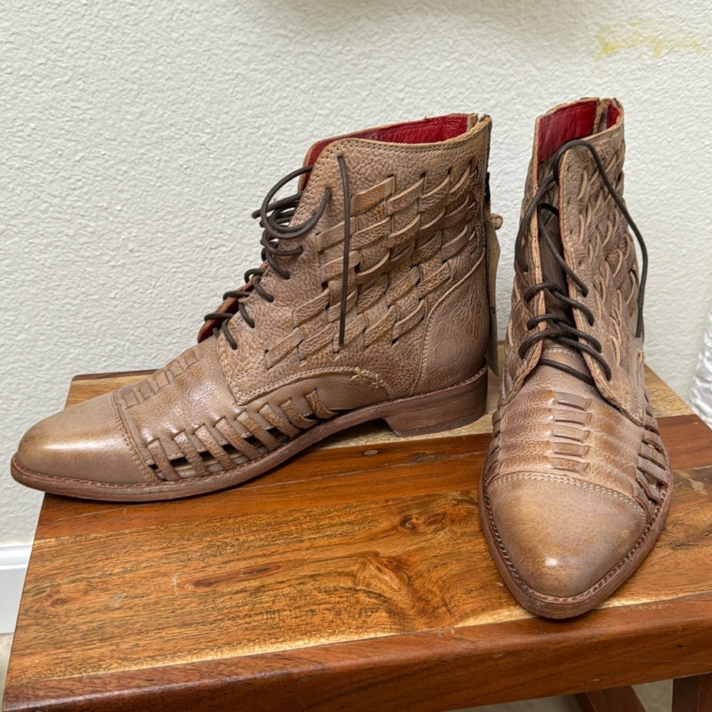 Woven boots